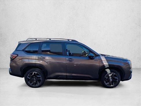 New 2025 Subaru Forester Premium image 4