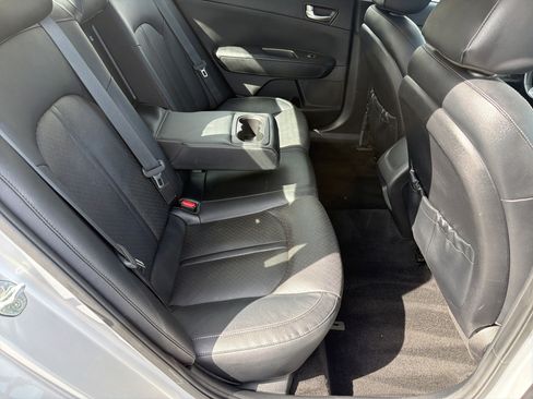 Used 2020 Kia Optima SE FWD image 13