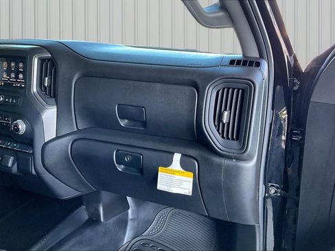 Used 2025 GMC Sierra 1500 Pro w/ Trailering Package RWD image 12