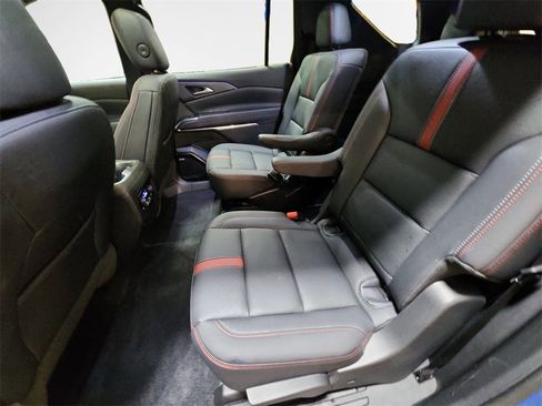 Certified 2024 Chevrolet Traverse RS w/ LPO, Floor Liner Package image 24