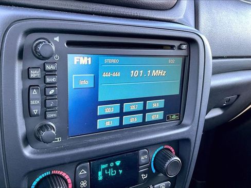 Used 2008 Chevrolet TrailBlazer SS w/ Sun And 6-Disc Cd Package image 20