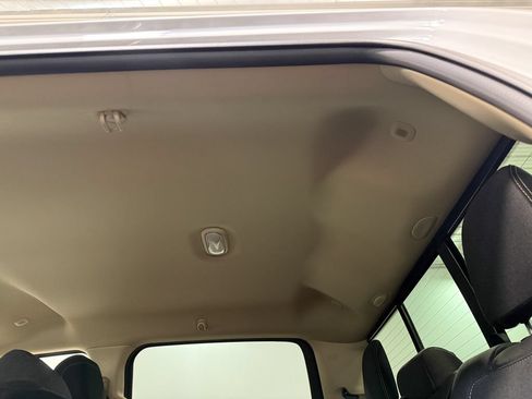 Used 2020 RAM 1500 Big Horn AWD/4WD image 10