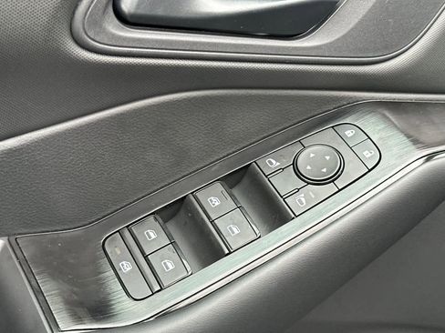 New 2026 Nissan Rogue S image 13