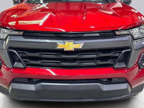 Used 2024 Chevrolet Colorado LT w/ LT Convenience Package II image 12