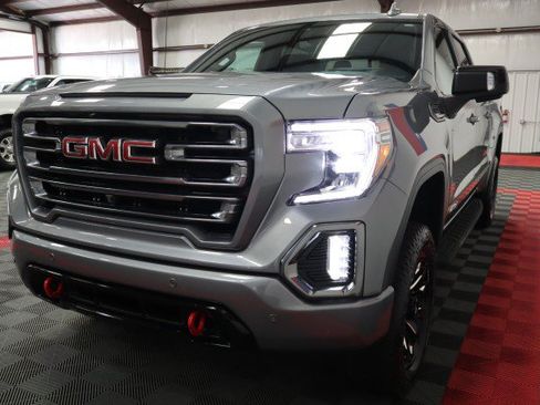 Used 2021 GMC Sierra 1500 AT4 w/ AT4 Premium Package AWD/4WD image 28