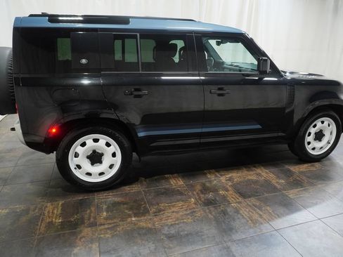 Used 2024 Land Rover Defender 110 S AWD/4WD image 3