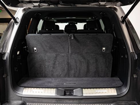 Used 2024 Lexus LX 600 4WD w/ Appearance Package image 20