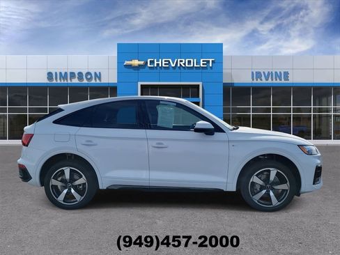 Used 2023 Audi Q5 2.0T Premium Plus w/ Premium Plus Package image 9