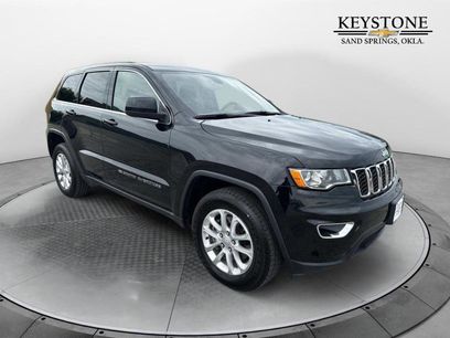 Used 2022 Jeep Grand Cherokee Laredo E