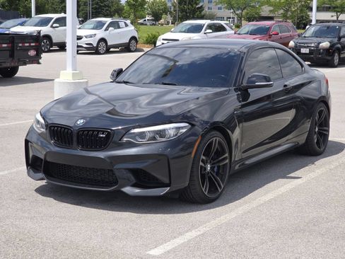 Used 2018 BMW M2 RWD image 4