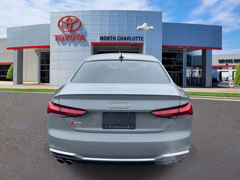 Used 2022 Audi S5 Premium image 9