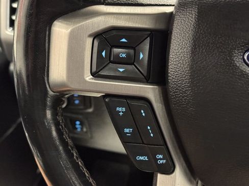 Used 2018 Ford F150 Platinum w/ Equipment Group 701A Luxury AWD/4WD image 27