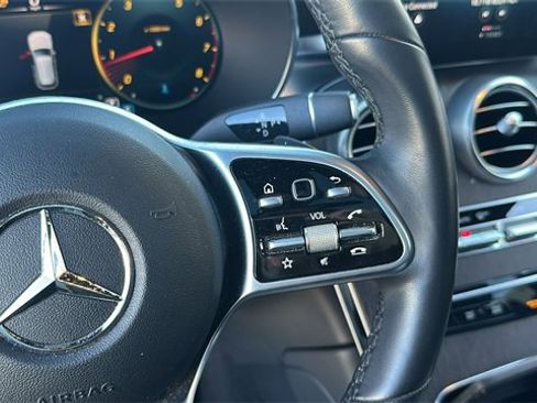 Certified 2022 Mercedes-Benz GLC 300 4MATIC image 19