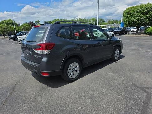 Used 2020 Subaru Forester w/ Alloy Wheel Package AWD/4WD image 9