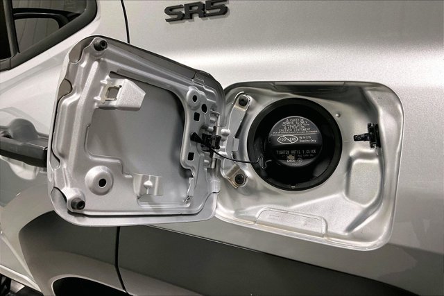 Certified 2025 Toyota 4Runner SR5 AWD/4WD image 43