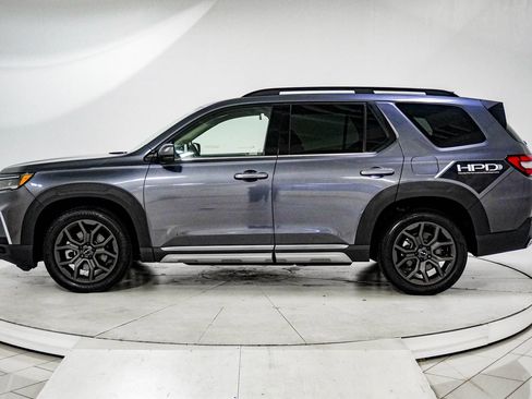 Used 2023 Honda Pilot Elite image 5