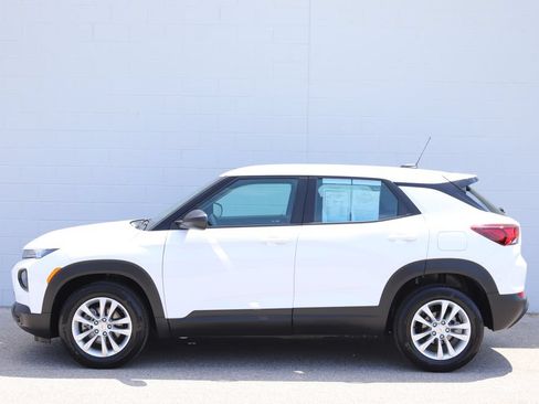 Used 2022 Chevrolet TrailBlazer LS FWD image 28