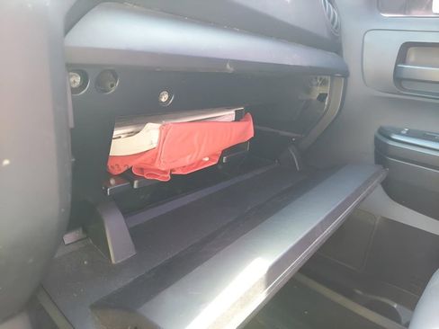 Used 2014 Toyota Tundra SR image 15