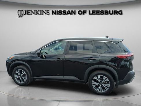 Certified 2023 Nissan Rogue SV w/ SV Premium B Package AWD/4WD image 9