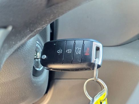 Used 2015 Kia Sportage LX FWD image 19