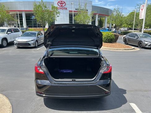 New 2026 Toyota Camry XLE FWD image 17