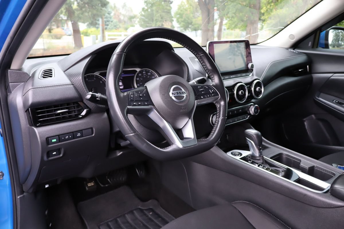 Used 2022 Nissan Sentra SV FWD image 15
