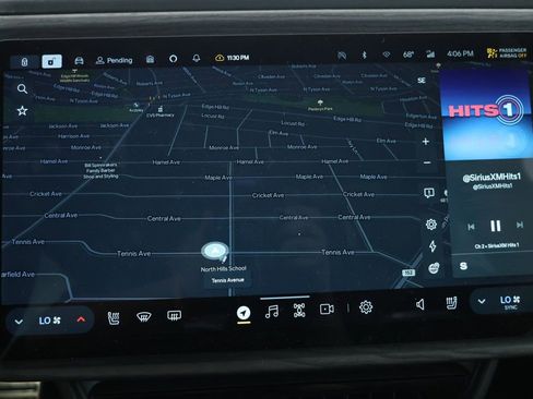 Used 2023 Rivian R1S Adventure image 19