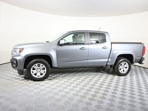 Used 2021 Chevrolet Colorado LT w/ Safety Package AWD/4WD image 2