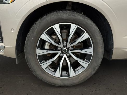 Certified 2023 Volvo XC60 B5 Plus w/ Climate Package AWD/4WD image 29