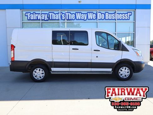 Used 2017 Ford Transit 250 130 Low Roof w/ Exterior Upgrade Package RWD image 1