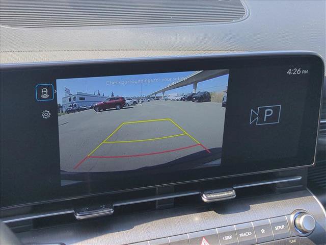 Used 2025 Hyundai Kona SEL FWD image 13