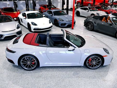 Used 2024 Porsche 911 Carrera 4S AWD/4WD image 8