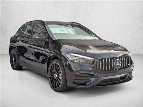 New 2026 Mercedes-Benz GLA 35 AMG 4MATIC image 6