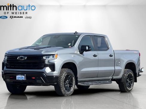 Used 2023 Chevrolet Silverado 1500 LT Trail Boss w/ LT Trail Boss Premium Package AWD/4WD image 9