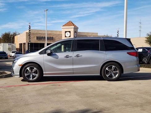 Used 2019 Honda Odyssey Touring image 4