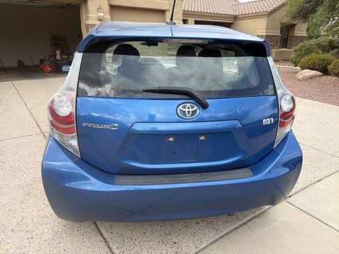 Used 2012 Toyota Prius C Three FWD image 7