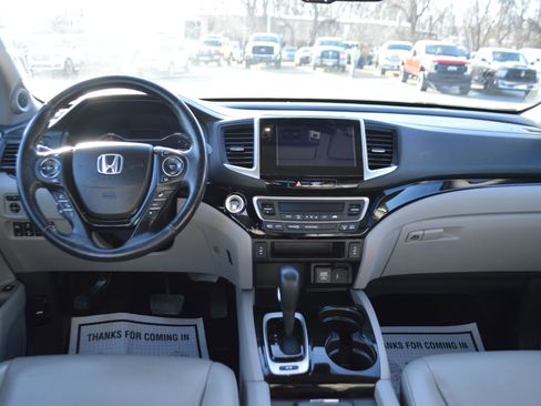 Used 2018 Honda Ridgeline RTL-E image 16