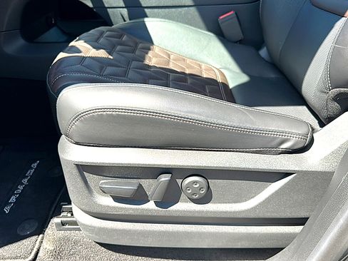 New 2026 Nissan Armada Platinum w/ Convenience Package image 13