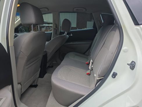 Used 2015 Nissan Rogue S w/ Convenience Package image 23