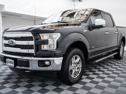 Used 2016 Ford F150 Lariat w/ Equipment Group 502A Luxury AWD/4WD image 3