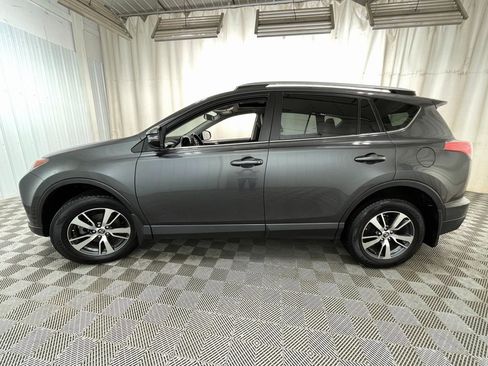 Used 2018 Toyota RAV4 XLE image 14
