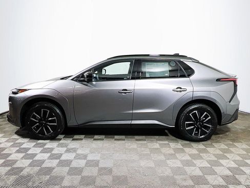 New 2026 Subaru Solterra Premium image 4