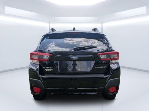 Certified 2022 Subaru Crosstrek 2.0i Premium w/ Popular Package #2 AWD/4WD image 4