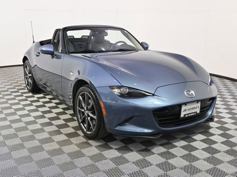 Used 2016 MAZDA MX-5 Miata Grand Touring image 9
