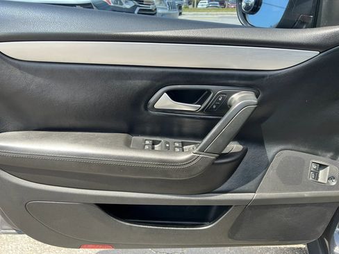 Used 2012 Volkswagen CC R-Line FWD image 9
