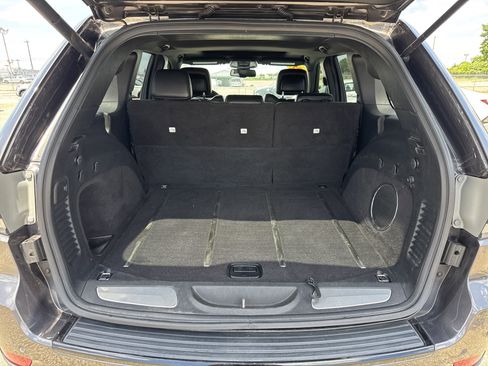 Used 2015 Jeep Grand Cherokee Altitude AWD/4WD image 8