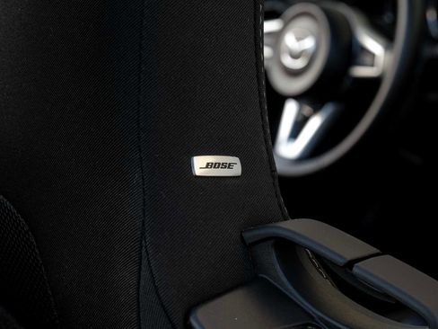 Used 2020 MAZDA MX-5 Miata Club image 37