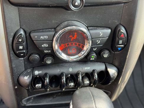 Used 2015 MINI Cooper Paceman FWD image 23