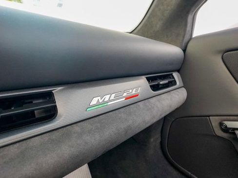 Used 2024 Maserati MC20 Cielo image 69