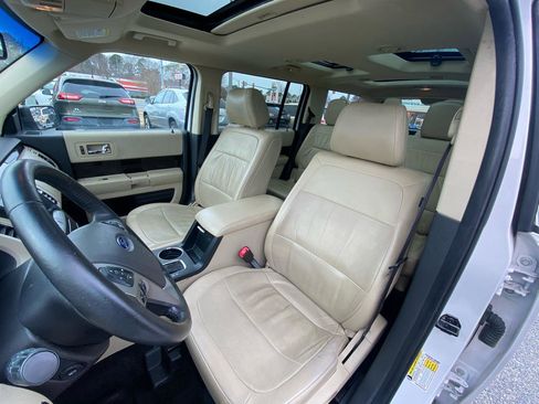 Used 2013 Ford Flex SEL image 11